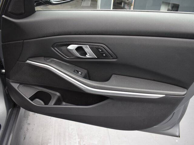 2024 BMW 3 Series 330i xDrive