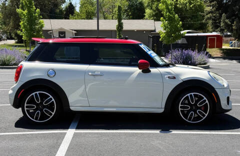 2017 MINI Hardtop 2 Door John Cooper Works