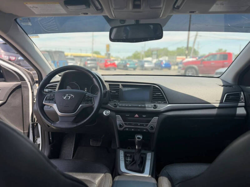 2017 Hyundai Elantra Limited