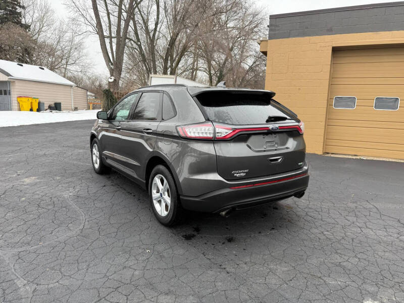 2016 Ford Edge SE