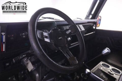 1984 Land Rover Defender