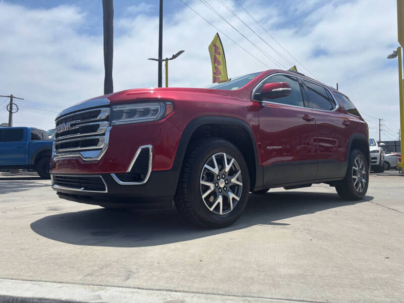 2023 GMC Acadia SLT