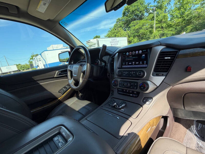 2017 GMC Yukon Denali