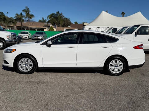 2014 Ford Fusion S