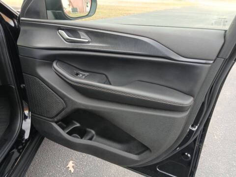 2023 Jeep Grand Cherokee Laredo X