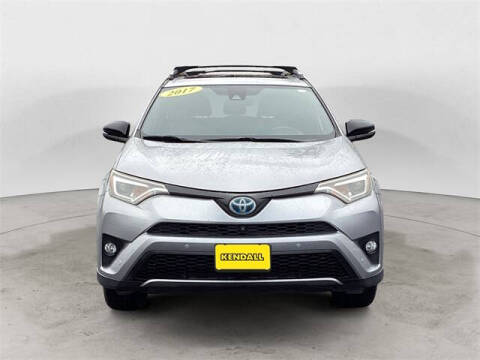 2017 Toyota RAV4 Hybrid SE