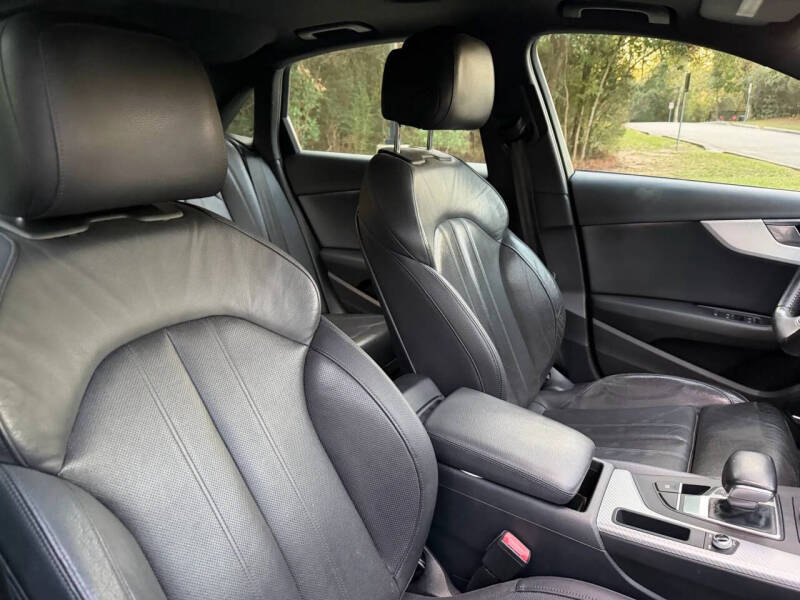 2017 Audi A4 2.0T quattro Premium Plus