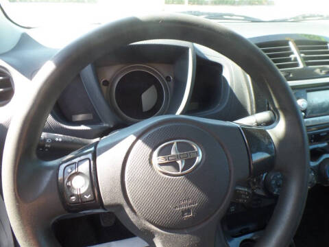 2010 Scion xD