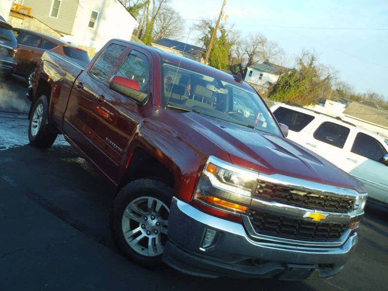 2017 Chevrolet Silverado 1500 LT's photo