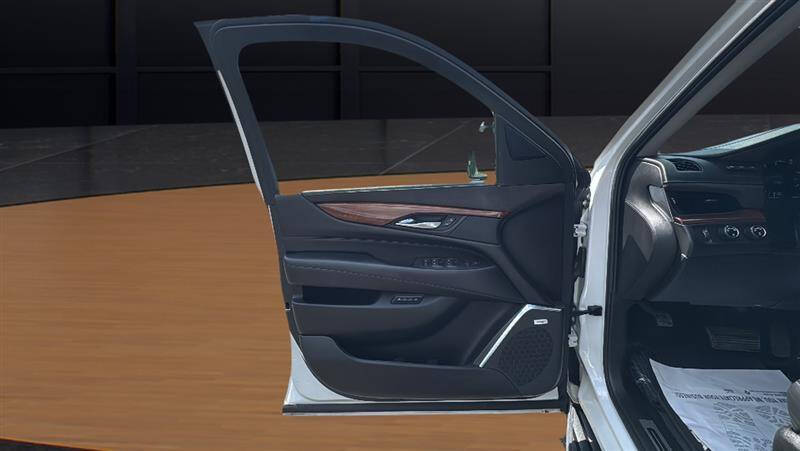 2017 Cadillac Escalade Luxury