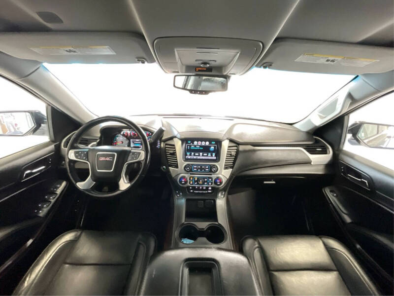 2019 GMC Yukon XL SLT