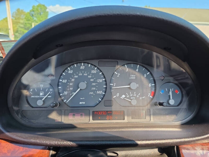 2005 BMW 3 Series 325Ci