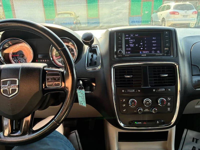 2020 Dodge Grand Caravan SXT