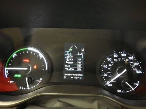 2022 Toyota Sienna LE 8-Passenger