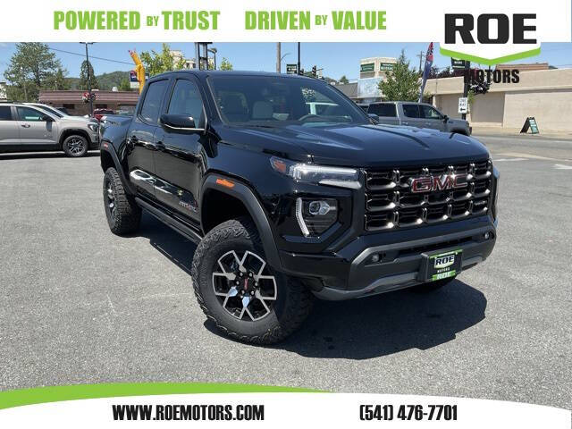 2025 GMC Canyon AT4's photo