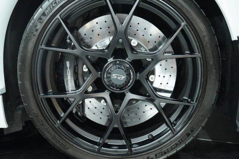 2023 Porsche 718 Cayman GT4 RS