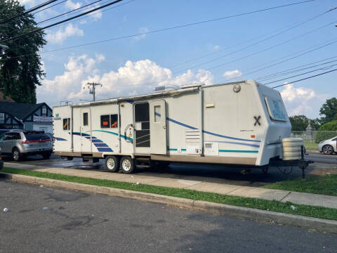 2003 Fleetwood Prowler 34