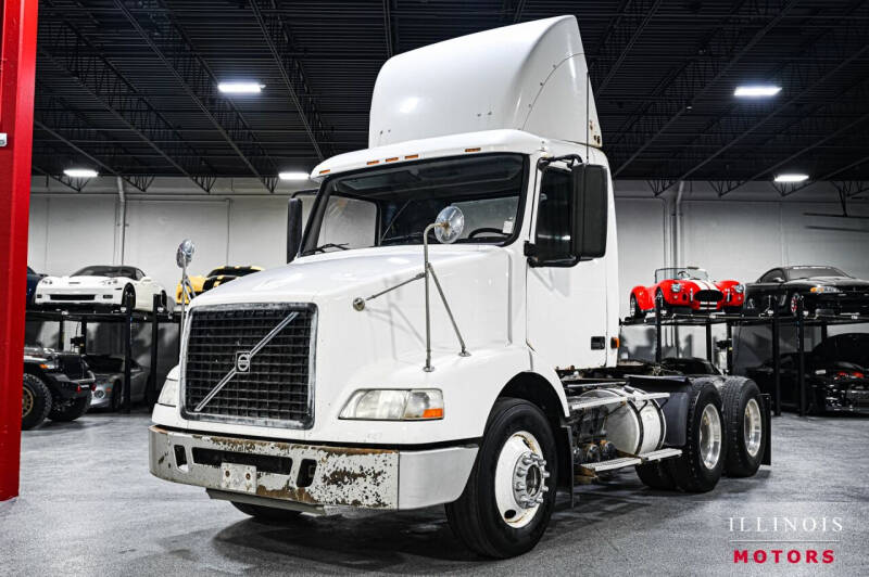 2008 Volvo VNM