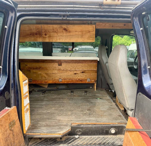 2006 Ford E-Series E-250