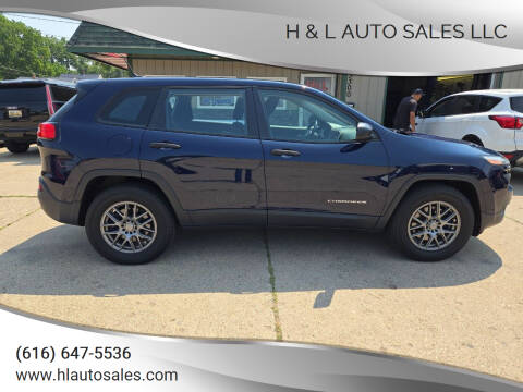 2014 Jeep Cherokee for sale at H & L AUTO SALES LLC in Wyoming MI