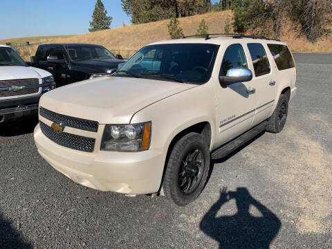 2013 Chevrolet Suburban for sale at CARLSON'S USED CARS in Troy ID