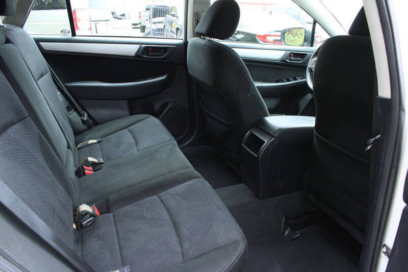 2018 Subaru Outback 2.5i
