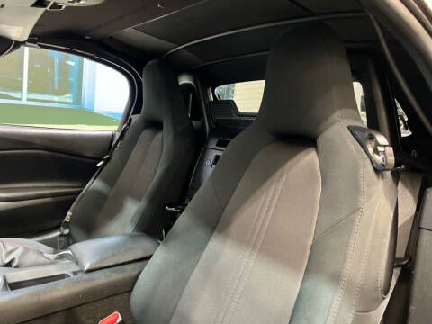 2016 Mazda MX-5 Miata Sport