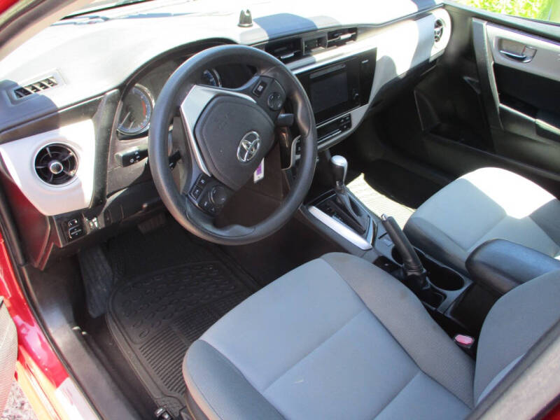 2017 Toyota Corolla LE