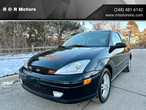 2000 Ford Focus for sale at R & R Motors in Waterford MI