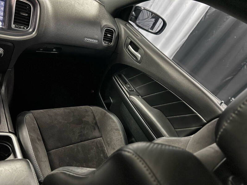 2017 Dodge Charger R/T Scat Pack