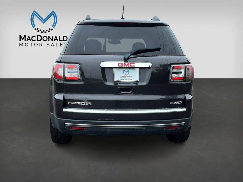 2015 GMC Acadia SLE-2