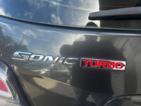 2018 Chevrolet Sonic LT Auto