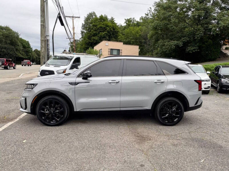 2022 Kia Sorento SX
