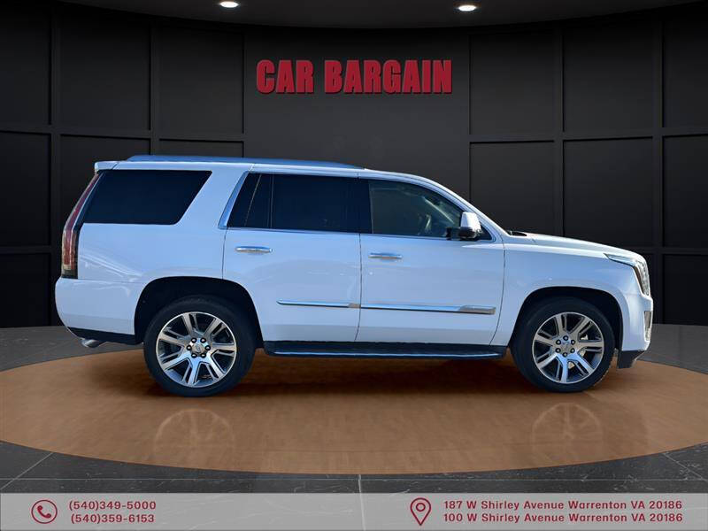 2016 Cadillac Escalade Luxury Collection