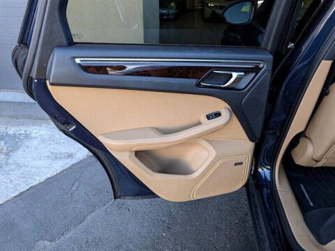 2017 Porsche Macan S