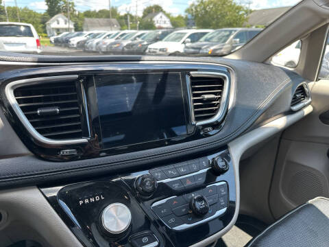 2017 Chrysler Pacifica Limited