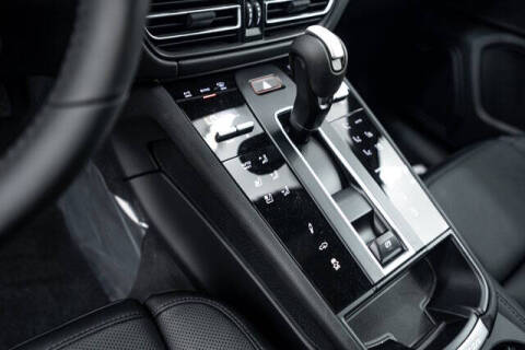 2026 Porsche Macan T