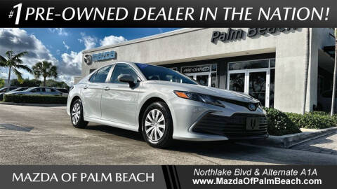 2022 Toyota Camry Hybrid