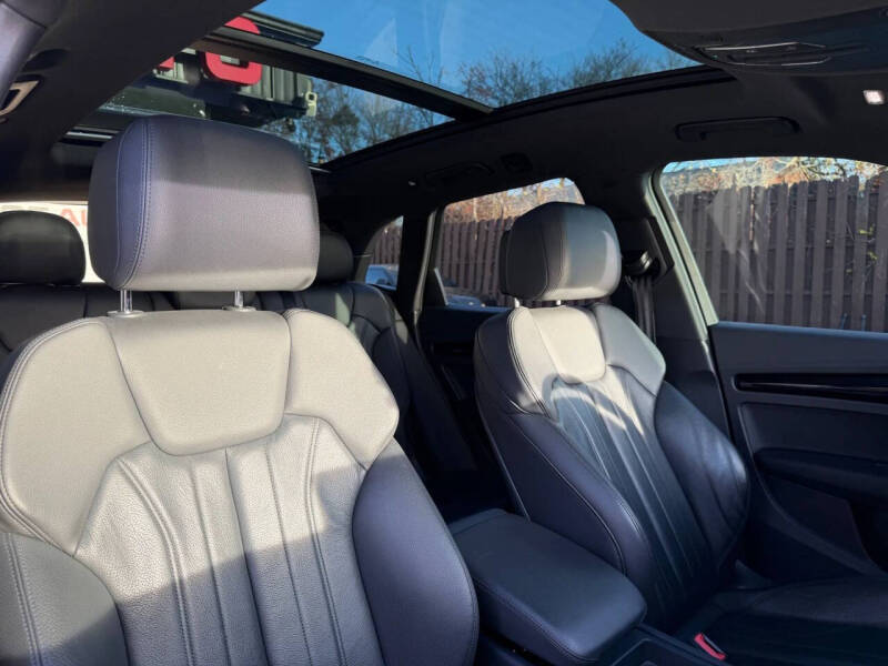 2019 Audi Q5 quattro Prestige 45 TFSI