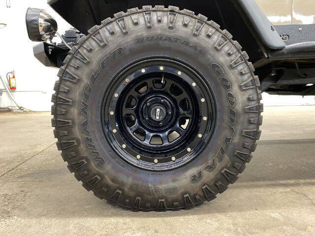 1990 Jeep Wrangler Sahara