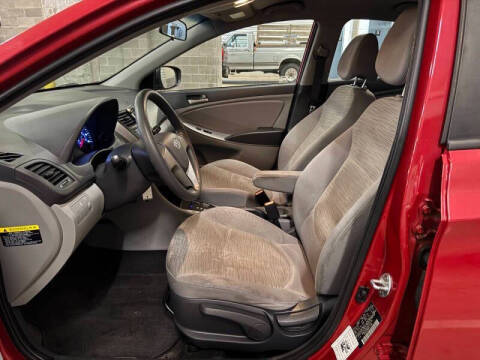 2017 Hyundai Accent SE