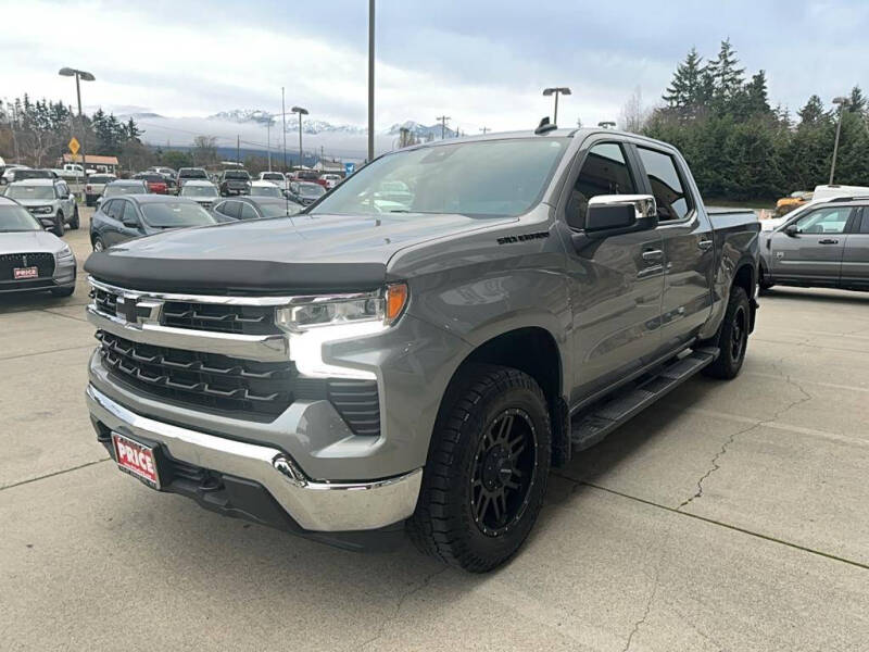 Used 2024 Chevrolet Silverado 1500 LT with VIN 1GCUDDED0RZ159067 for sale in Port Angeles, WA