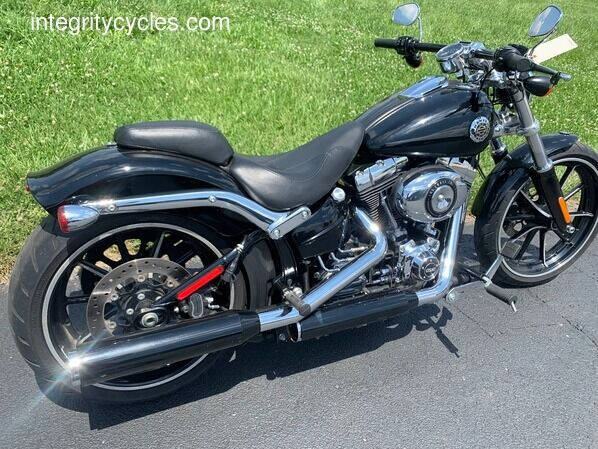 2015 Harley-Davidson Breakout
