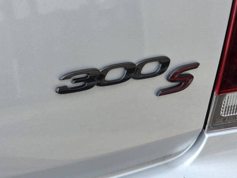 2021 Chrysler 300 S V6