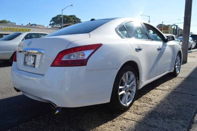 2011 Nissan Maxima