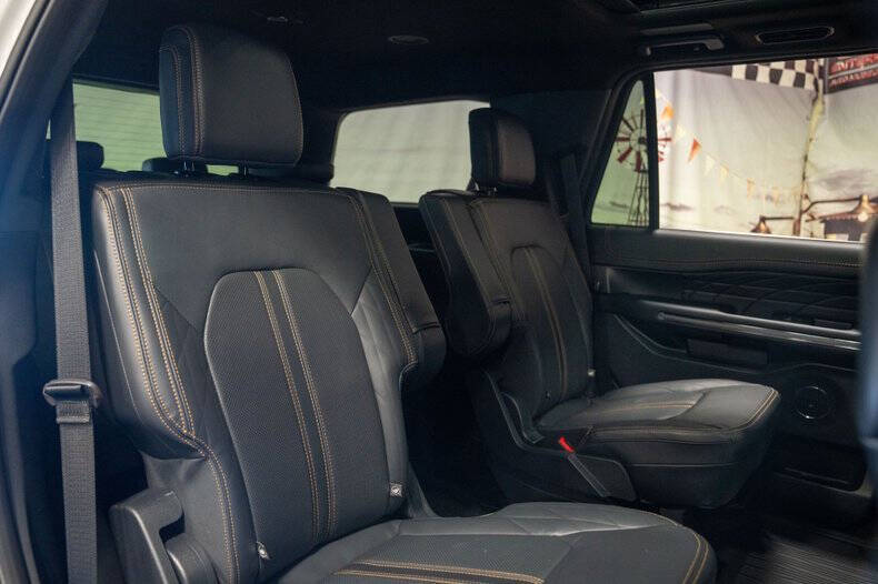 2023 Ford Expedition Platinum