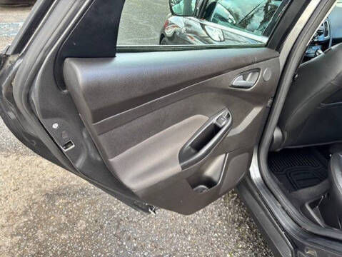 2016 Ford Focus Titanium