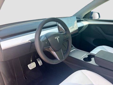 2024 Tesla Model Y Performance