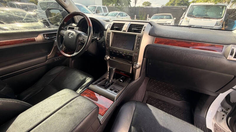 2013 Lexus GX 460