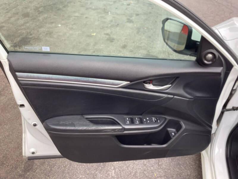 2017 Honda Civic Touring